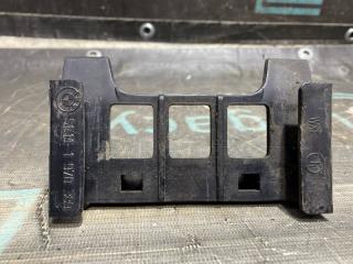 Кронштейн бампера задний BMW 5 1999