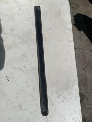 Молдинг на крыло задний левый Volkswagen Caddy 2006