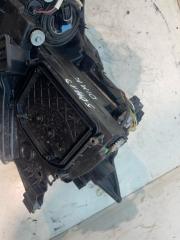 Фара галогеновая передняя правая 6 2009 GH R2AA