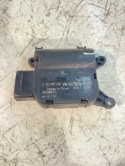 Запчасть сервопривод заслонок печки Volkswagen Touran 2005