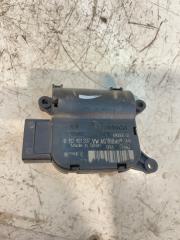 Запчасть сервопривод заслонок печки Volkswagen Touran 2005