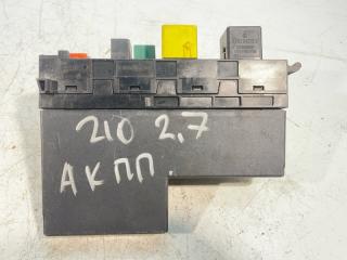 Блок предохранителей Mercedes-Benz E270CDI 2000