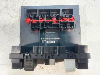 Блок предохранителей Volkswagen Caddy 2006