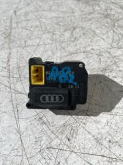 Запчасть сервопривод заслонок печки Audi A8 2002