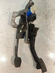 Запчасть блок педалей Ford Focus 2009