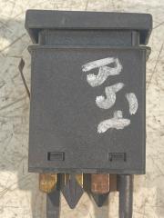 Фото запчасти кнопка обогрева заднего стекла Volkswagen Passat 2002 контрактная запчасть Запчасть кнопка обогрева заднего стекла Volkswagen Passat 2002