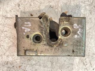 Запчасть замок двери задний правый Audi 80 1990