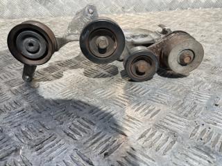 Запчасть кронштейн генератора Hyundai ix35 2011
