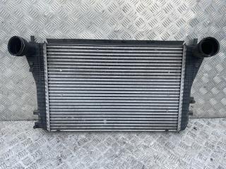 Интеркулер Volkswagen Passat 2009