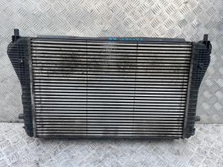 Интеркулер Volkswagen Passat 2010