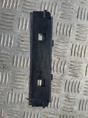 Фото запчасти проставка панели приборов Volkswagen Transporter 2005 контрактная запчасть Запчасть проставка панели приборов Volkswagen Transporter 2005