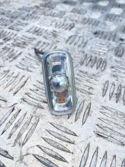 Фото запчасти повторитель поворота в крыло Audi A6 2008 контрактная запчасть Запчасть повторитель поворота в крыло Audi A6 2008