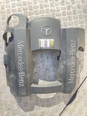 Декоративная крышка двигателя Mercedes-Benz E240 1998 контрактная Декоративная крышка двигателя Mercedes-Benz E240 1998