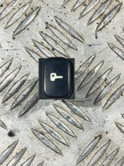 Запчасть кнопка центрального замка Peugeot 607 2002