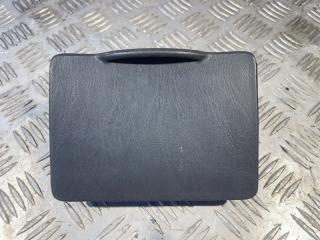 Фото запчасти бардачок Pontiac Vibe 2005 контрактная запчасть Запчасть бардачок Pontiac Vibe 2005