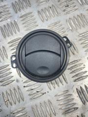 Фото запчасти дефлектор воздушный Pontiac Vibe 2005 контрактная запчасть Запчасть дефлектор воздушный Pontiac Vibe 2005