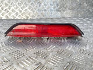 Фото запчасти стоп-сигнал задний Pontiac Vibe 2005 контрактная запчасть Запчасть стоп-сигнал задний Pontiac Vibe 2005