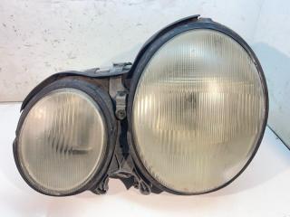 Фара галогеновая левая Mercedes-Benz E220CDI 2000