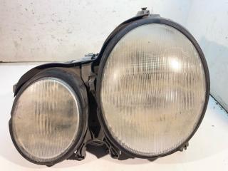 Фара галогеновая левая Mercedes-Benz E270CDI 2002