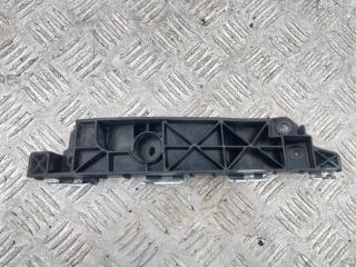 Фото запчасти крепление бампера переднее левое Hyundai ix35 2011 контрактная запчасть Запчасть крепление бампера переднее левое Hyundai ix35 2011