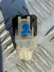 Запчасть выключатель концевой Mercedes-Benz E220CDI 2000