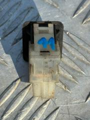 Запчасть выключатель концевой Mercedes-Benz E220CDI 2000