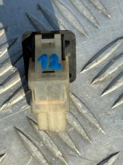 Запчасть выключатель концевой Mercedes-Benz E320CDI 2002