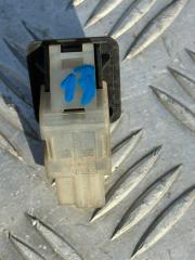 Запчасть выключатель концевой Mercedes-Benz E320CDI 2002