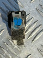 Запчасть выключатель концевой Mercedes-Benz E220CDI 2001