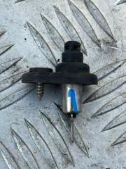 Запчасть выключатель концевой BMW 3-Series 1995