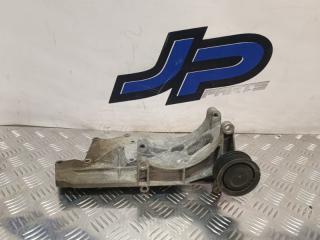 Запчасть кронштейн генератора Тагаз Тагер 2008