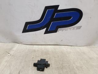 Фото запчасти кнопка стеклоподъемника hyundai solaris 2016 Б/У запчасть Запчасть кнопка стеклоподъемника hyundai solaris 2016