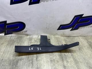 Фото запчасти накладка на порог салона задняя левая Mitsubishi lancer 2010 Б/У запчасть Запчасть накладка на порог салона задняя левая Mitsubishi lancer 2010