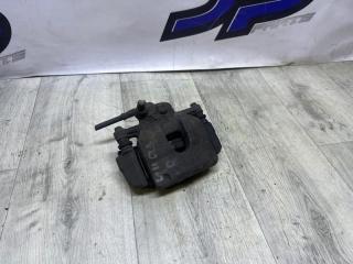 Суппорт передний правый skoda rapid 2017