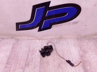 Фото запчасти замок капота передний левый MERCEDES-BENZ S-Class 1999 Б/У запчасть Запчасть замок капота передний левый MERCEDES-BENZ S-Class 1999