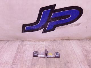 Запчасть ответная часть замка багажника skoda fabia 2009