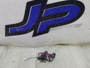 Фото запчасти ответная часть замка багажника задняя hyundai SONATA 2007 Б/У запчасть Запчасть ответная часть замка багажника задняя hyundai SONATA 2007