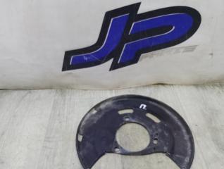 Фото запчасти пыльник тормозного диска передний правый Opel Astra 2011 Б/У запчасть Запчасть пыльник тормозного диска передний правый Opel Astra 2011