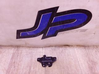 Запчасть замок крышки багажника Peugeot 206 2004