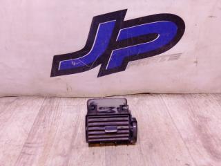 Запчасть дефлектор воздушный правый ford Transit 2011