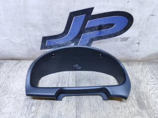 Запчасть накладка панели приборов Nissan Almera 2004