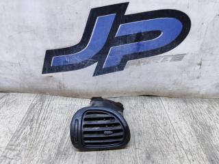 Запчасть дефлектор воздушный левый Peugeot 206 2000