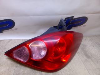 Фонарь задний правый Nissan Tiida 2008