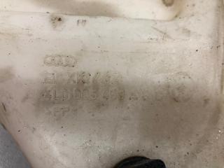 Бачок стеклоомывателя Q7