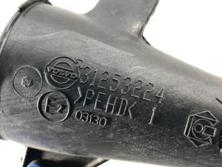 Горловина бачка стеклоомывателя S60 2011 FS B4164T Горловина бачка стеклоомывателя S60 2011 FS B4164T