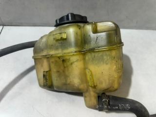 Запчасть бачок расширительный Volvo S60 30723929 контрактная Бачок расширительный Volvo S60 30723929 контрактная