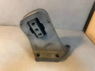 Подушка двигателя Volvo XC90 контрактная Подушка двигателя Volvo XC90