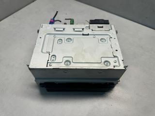 Магнитола Volvo XC70 2015