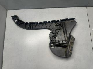 Крепление бампера правое Volvo XC70 2015 контрактная Крепление бампера правое Volvo XC70 2015