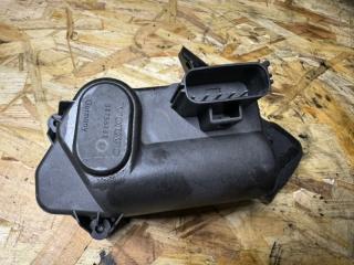 Механизм изменения геометрии впускного коллектора Volvo XC90